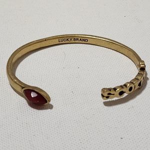Lucky Brand Gold‎ Tone Scorpion Cuff Bracelet Red Stone Adjustable